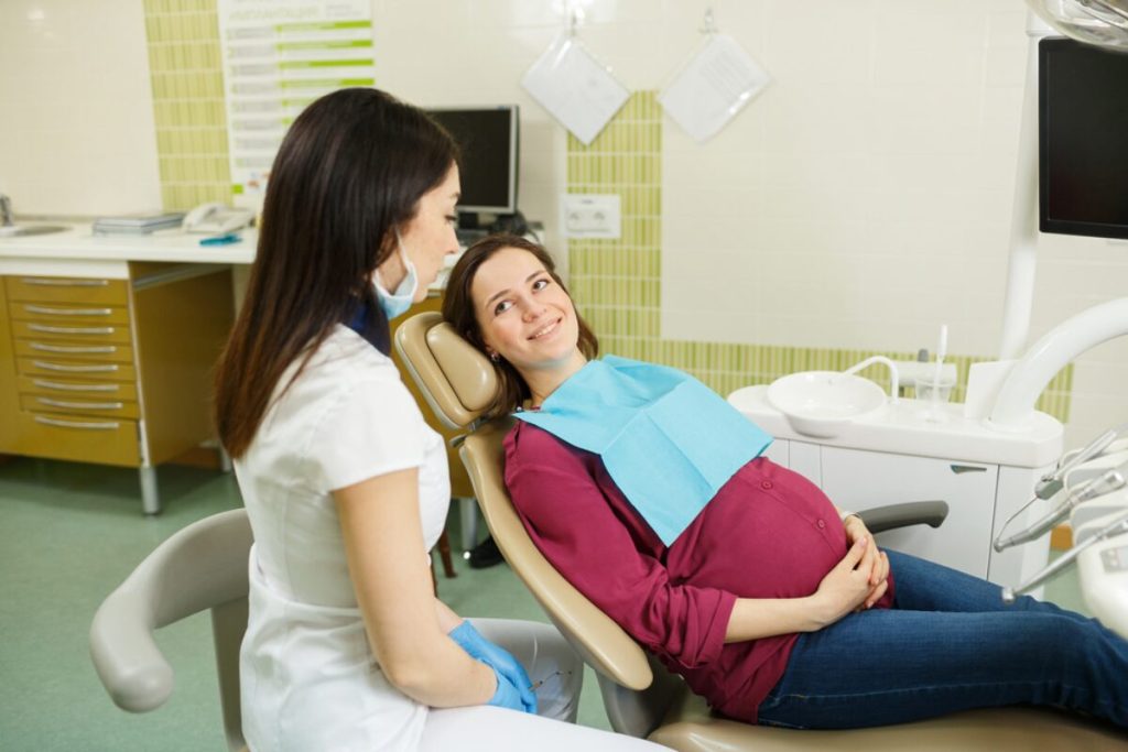 is it safe to visit the dentist during pregnancy